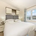 Aysgarth Lodges