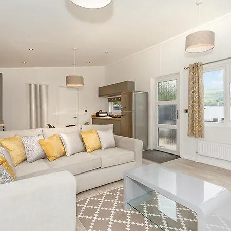 Aysgarth Lodges