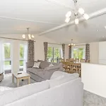 Aysgarth Lodges