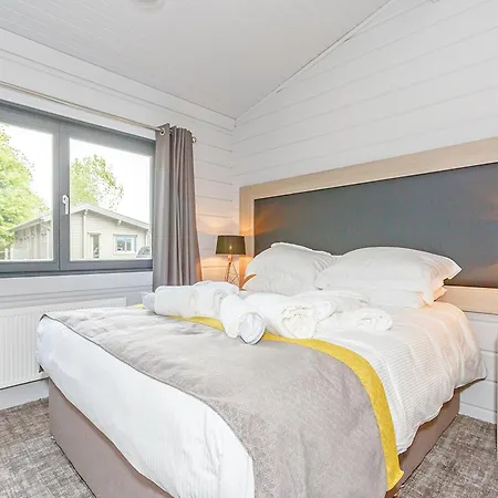 Aysgarth Lodges Tatil parkı