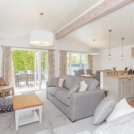 Aysgarth Lodges Tatil parkı *