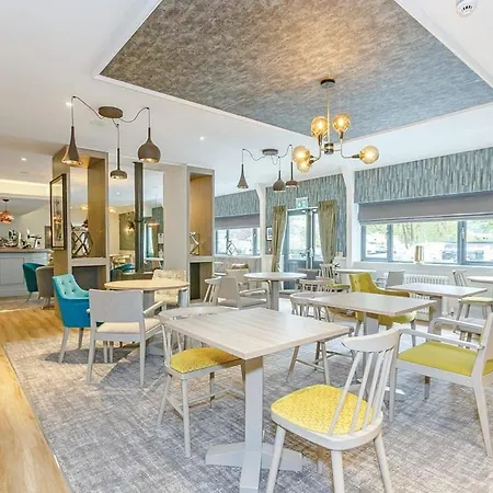 Semesterpark Aysgarth Lodges *